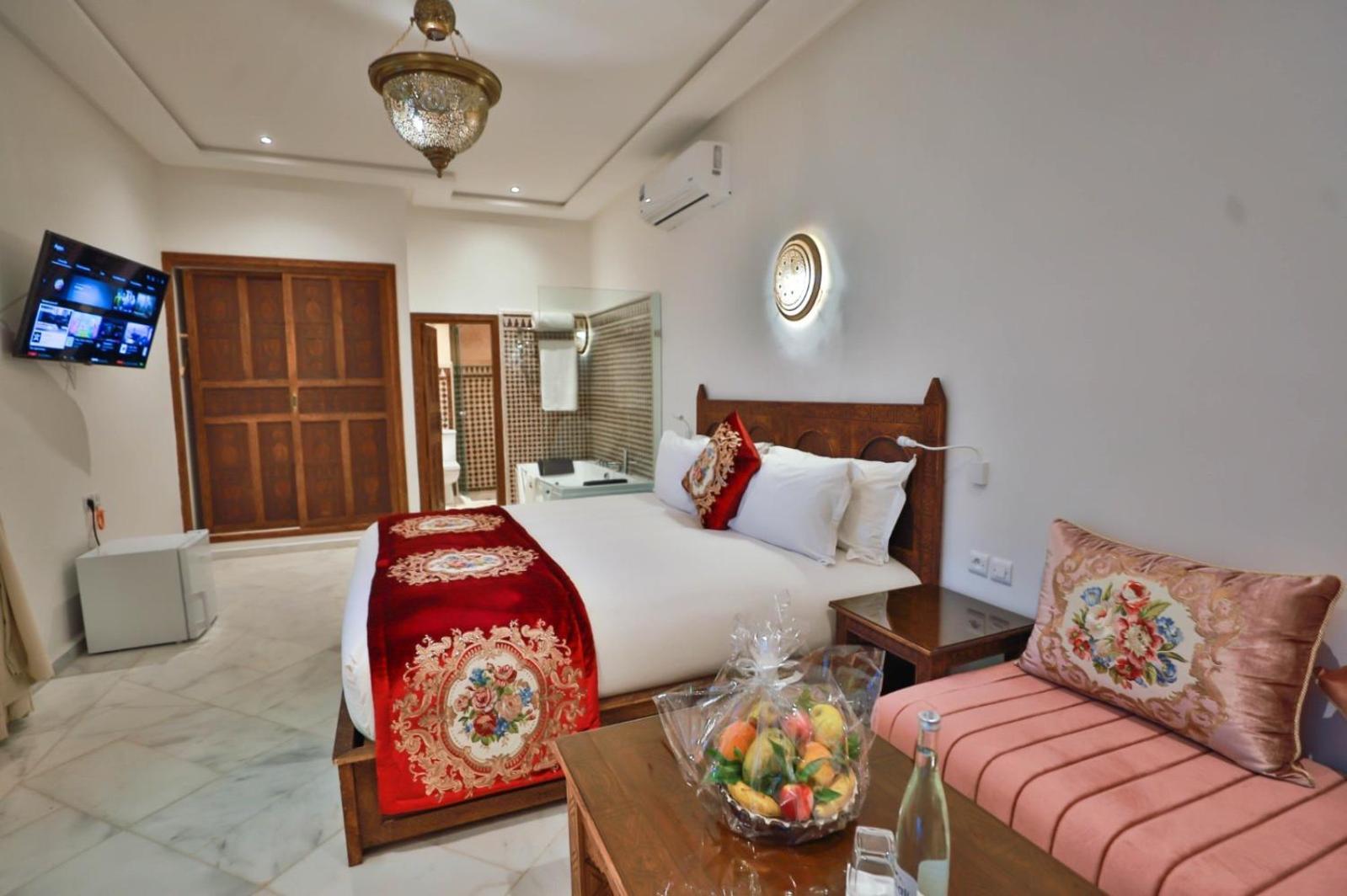 Riad Ommeyad Suite & Spa Fez Bagian luar foto